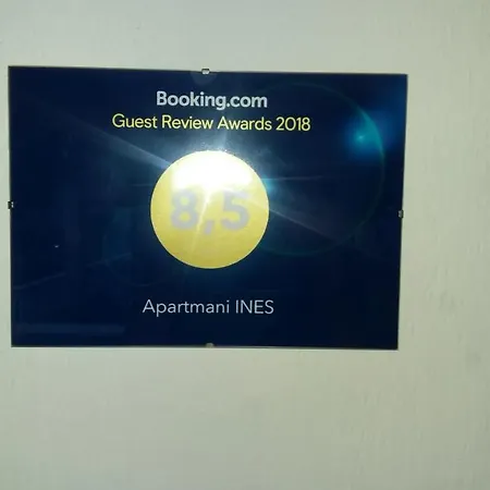 Apartmani Ines Marina Exterior photo