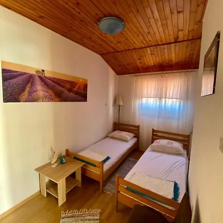 Apartmani Ines Marina Exterior photo